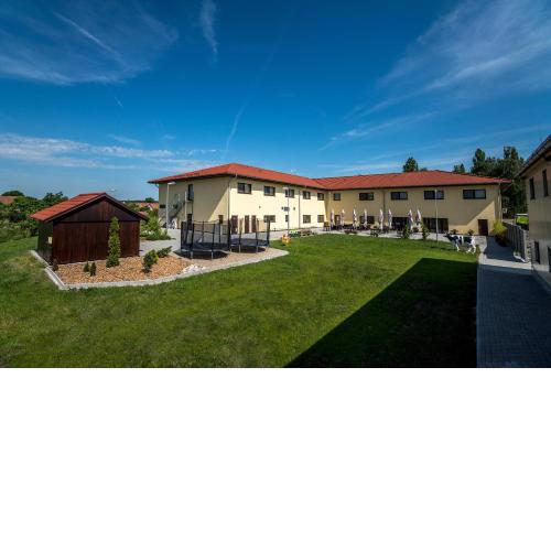 Hotel Na Farmě Choťovice