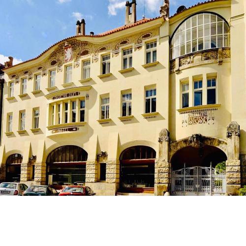 Hotel Okresní Dům