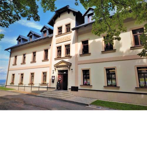 Hotel Poutní Dům