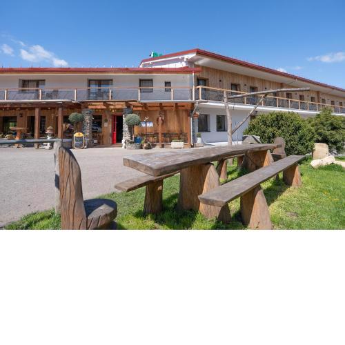 Hotel Racek