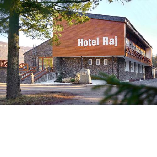 Hotel Raj