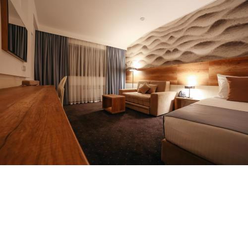 Hotel Santiny