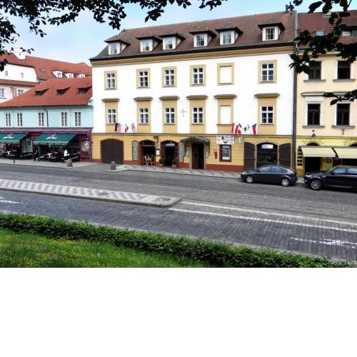 Hotel U Kříže