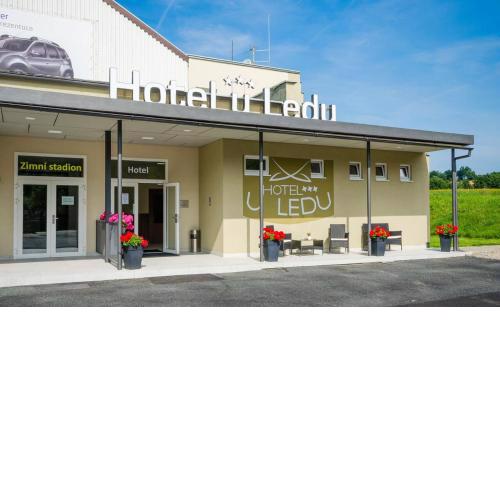Hotel u Ledu