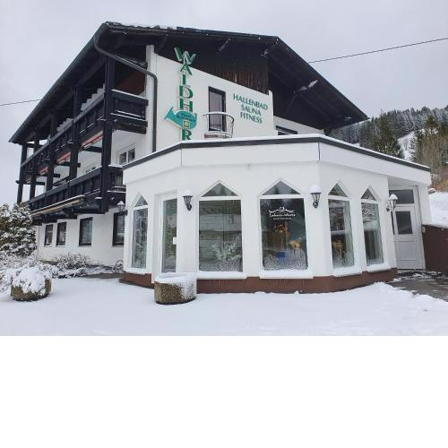 HOTEL WALDHORN