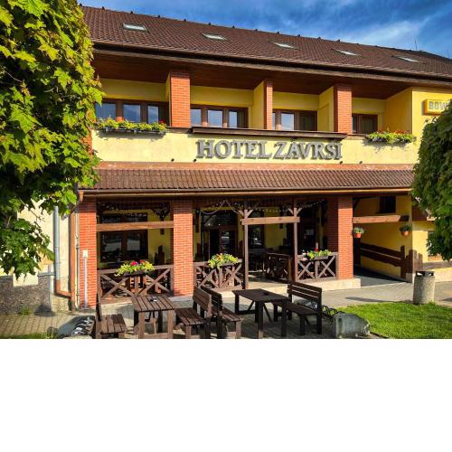 Hotel Závrší