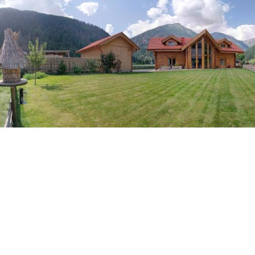 Houghton Haus