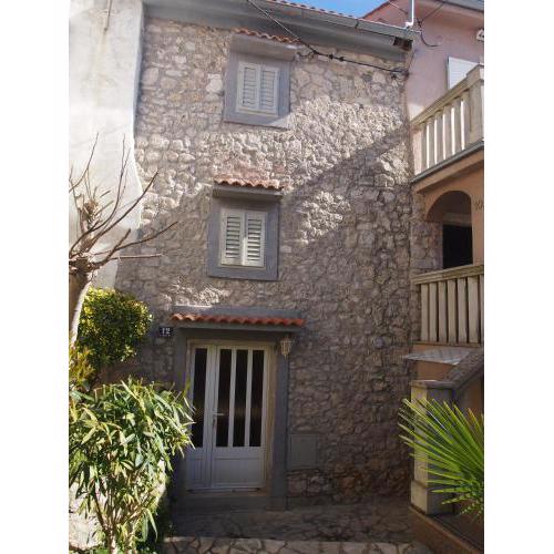 House 7044