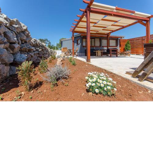 House Frane