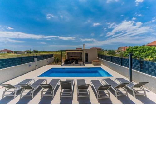 House Ivana