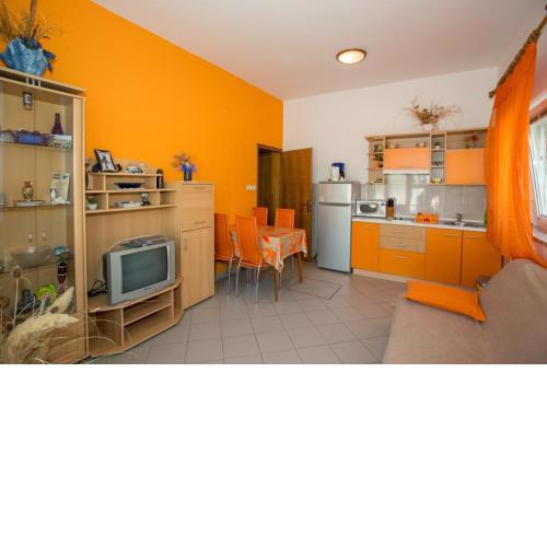 House Lopar (73)