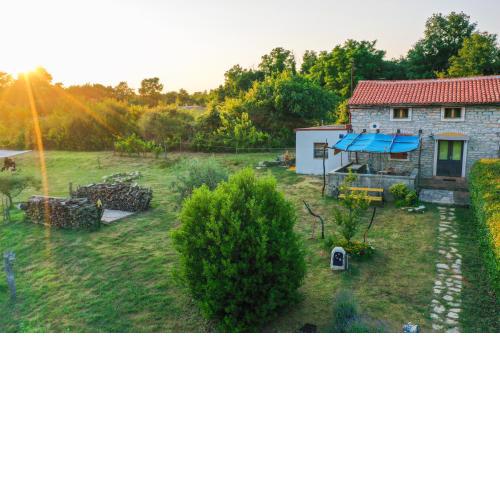 House Raul 1974
