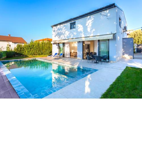 House Serenity