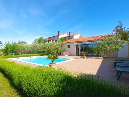 House Sergio 2206