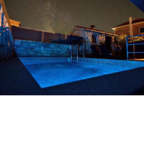 House Tihana