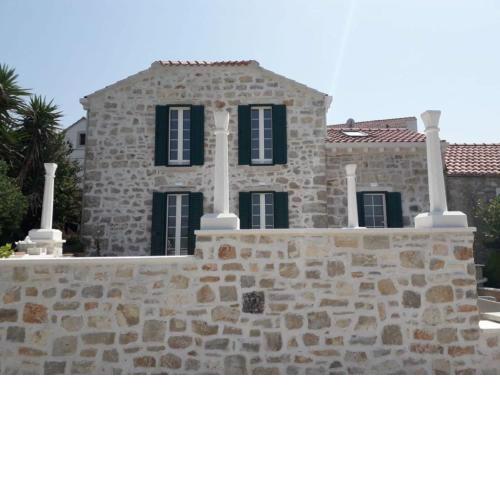 House Zemina