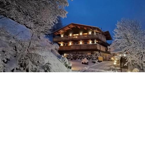 Huber's Lodge