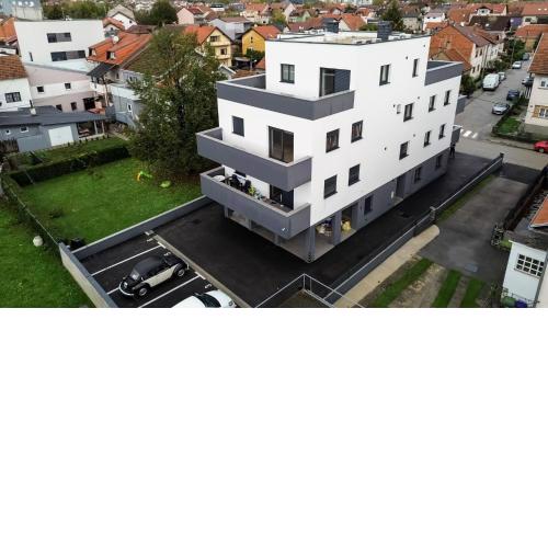 Hugo apartments