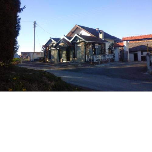 Idyllic House in Kutina with Enclosed Garden
