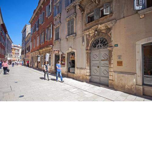 Idyllisches Apartment direkt in der Altstadt von Rovinj, 5 Minuten zum Strand