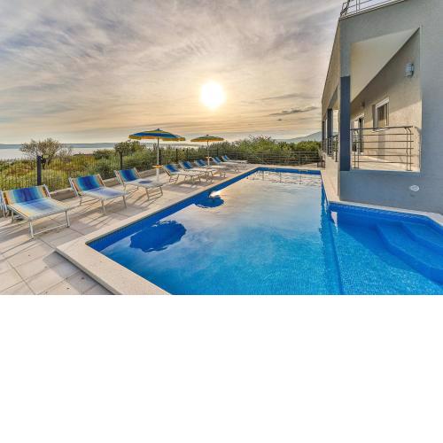 Intimate secluded Luxury Villa Cambello, GORGEOUS SEA VIEW in Croatia