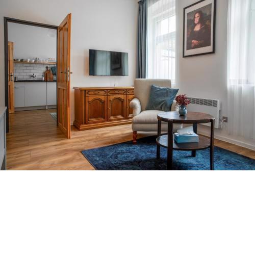 Johann's Heritage Apartment near city & nature
