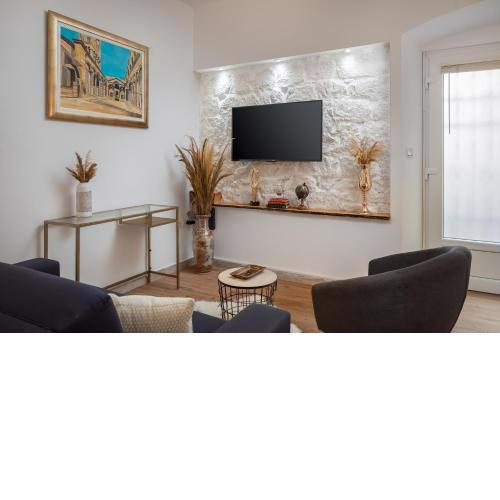 JoJo studio apartment - Feel the City's Heartbeat