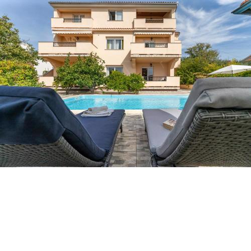 JURIĆ Apartments-Rab
