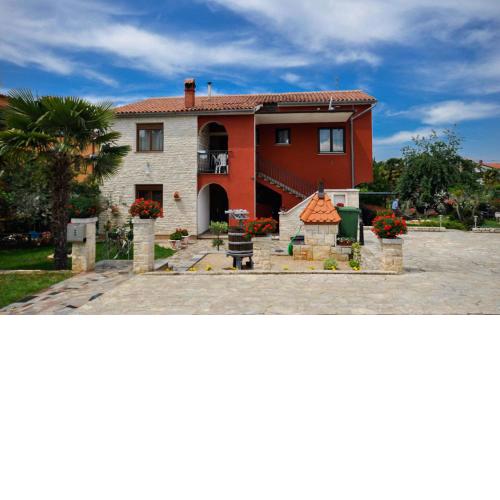 Jurica Apartments