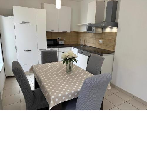 KAMAR apartment