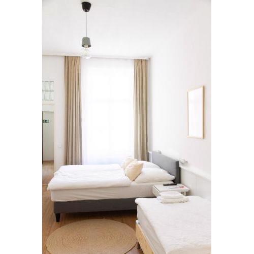 KIBI Rooms self check-in