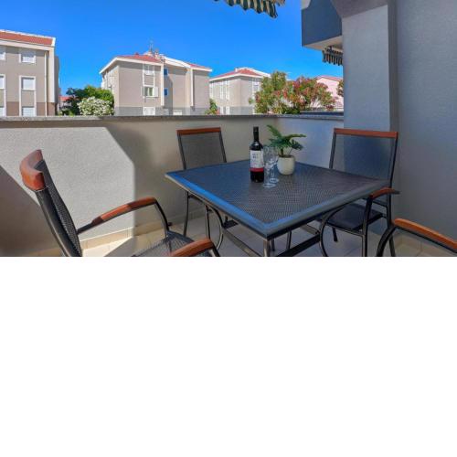 King Apartments