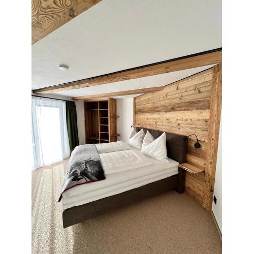 Klamm Lodge