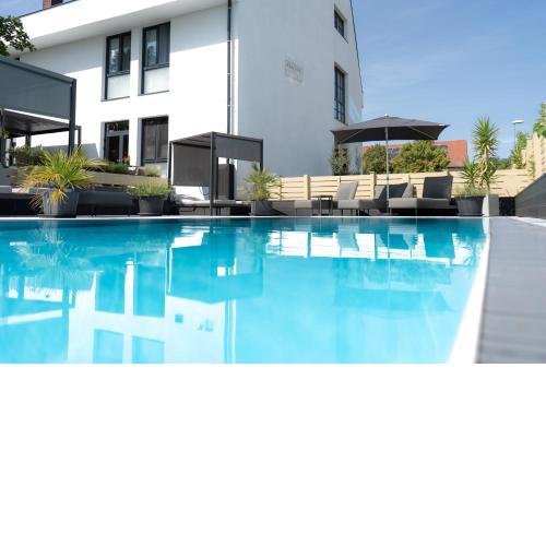 Kracher Hotel Doppelzimmer - inklusive Pool