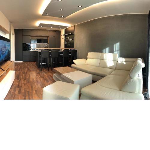 Krejcarek Garden Apartment