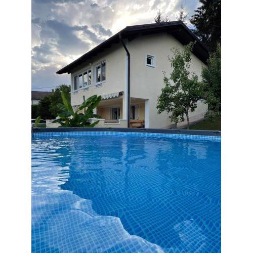 KUĆA ZA ODMOR HANA