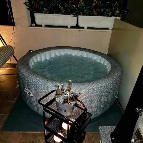 La Harmony Jacuzzi Apartments with Garden
