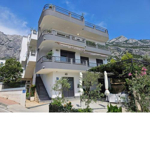 La Storia Apartments