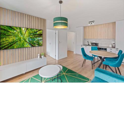 LAM Green - AC -BALCONY