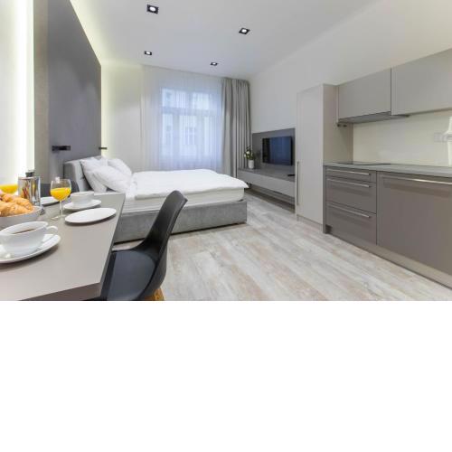 Lampi Aparthotel Prague