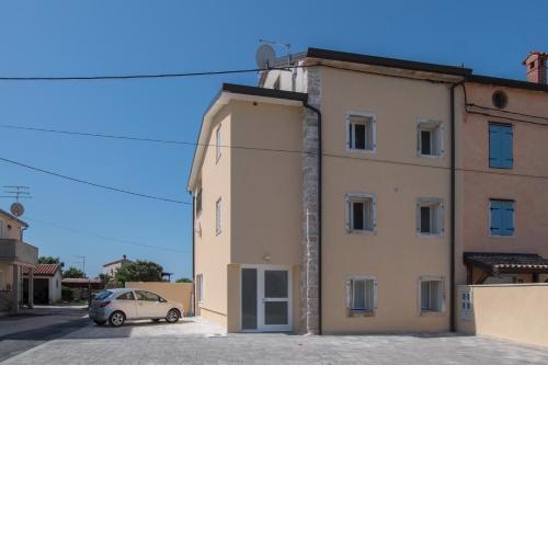 LANA house with apartments