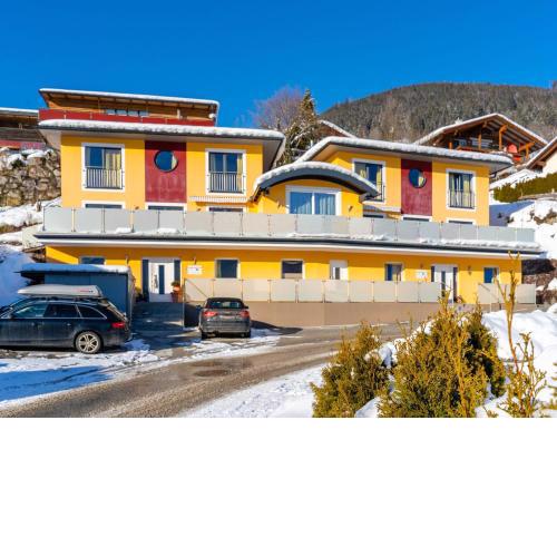 Large chalet in Piesendorf with sauna