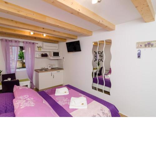 Lavender Garden Apartments - Studio Apartment First Floor - APT 3