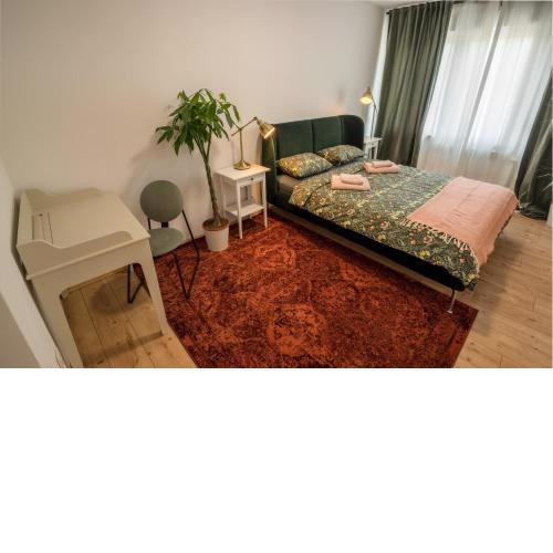 Lemon Market rooms
