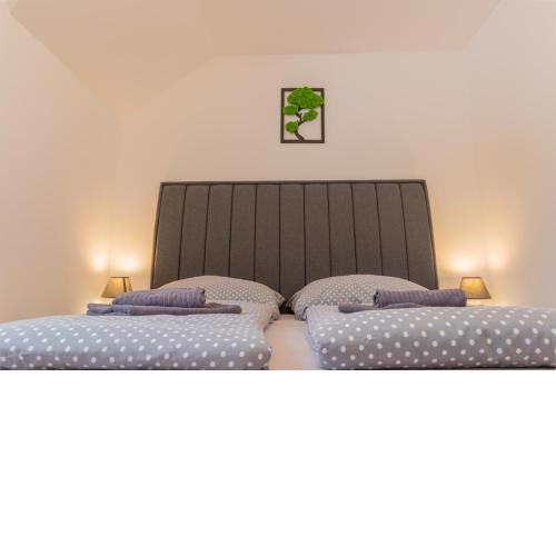 LIPNO Moss Apartment