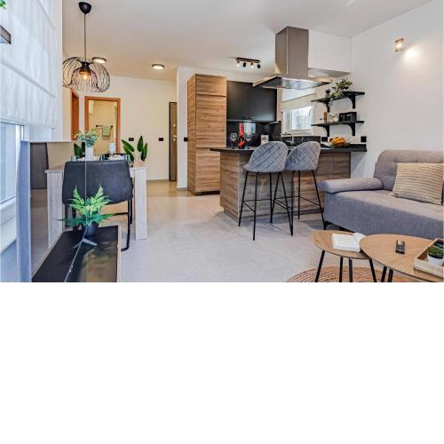 Lovely Apartment In Blato With Wifi