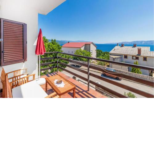 Lovely Apartment In Novi Vinodolski With Wifi