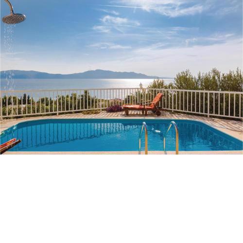 Lovely Apartment In Podaca With Wifi