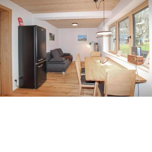 Lovely Apartment In Raggal