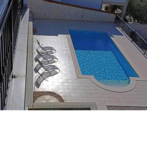 Lovely Apartment with beautiful pool